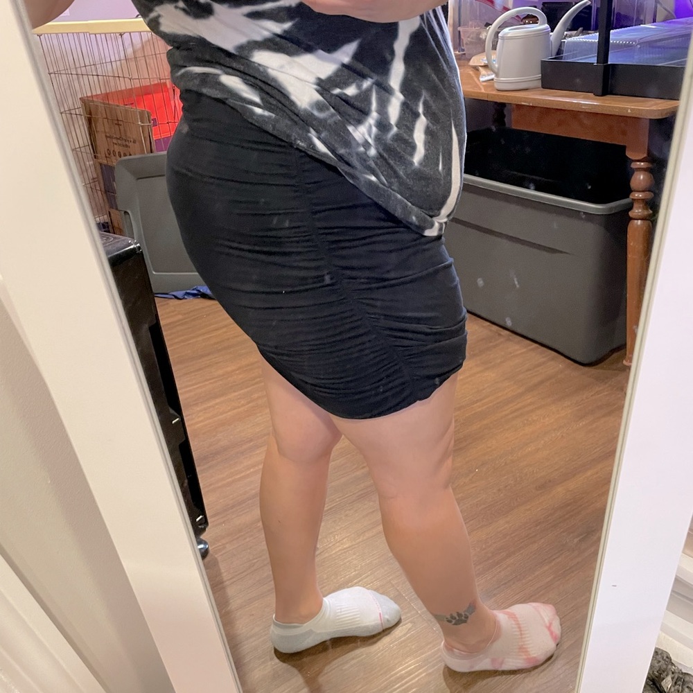 Cute and comfy stretchy pencil skirt size XL
